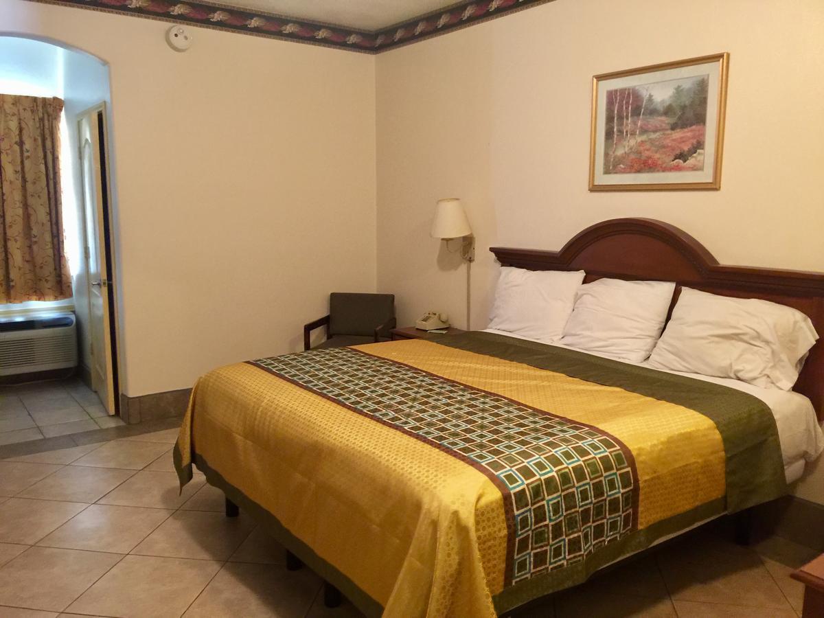 Texas Inn And Suites - Rio Grande Valley Edinburg Bagian luar foto